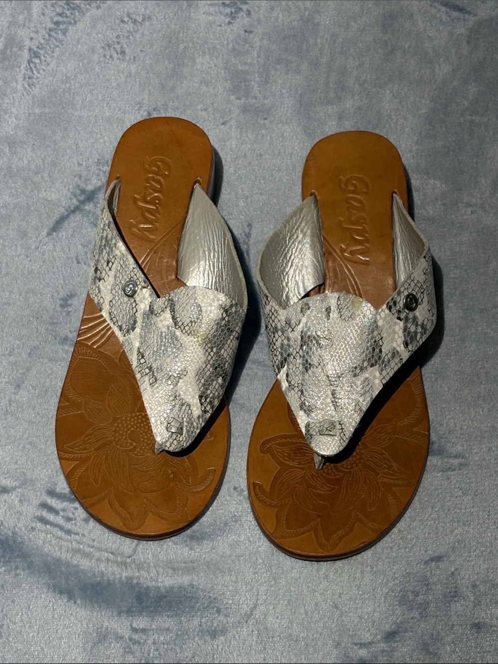 Gaspy Silver Snake-Print Thong Sandals for Women
